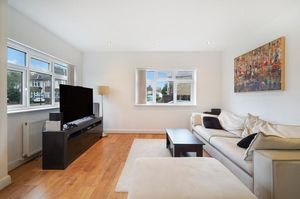 Photo 9- click for photo gallery